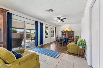 9721 W Greenway Road, Sun City, AZ 85351 - Photo 15