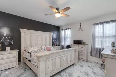 30249 W Catalina Drive, Buckeye, AZ 85396 - Photo 11