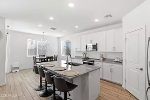 7407 W Gardenia Ave, Glendale, AZ 85303 - Photo 9