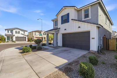 7407 W Gardenia Avenue, Glendale, AZ 85303 - Photo 3