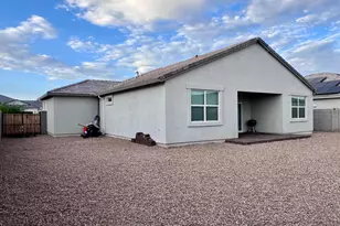 1033 W Beacon Dr, Casa Grande, AZ 85122 - Photo 17