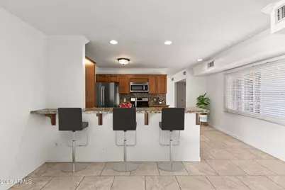 6426 E Wilshire Drive, Scottsdale, AZ 85257 - Photo 11