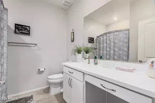 27782 N 177th Dr, Surprise, AZ 85387 - Photo 23