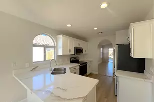 2516 E Camellia Dr, Gilbert, AZ 85296 - Photo 5