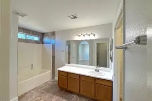 2516 E Camellia Dr, Gilbert, AZ 85296 - Photo 11