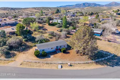 10201 E Black Angus Road, Dewey, AZ 86327 - Photo 1