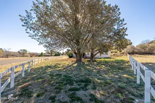 10201 E Black Angus Rd, Dewey, AZ 86327 - Photo 5