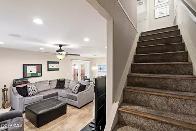 10415 N 10th Street #Unit 2, Phoenix, AZ 85020 - Photo 11