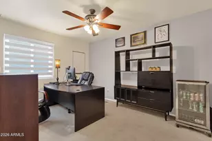 2234 E Wahalla Ln, Phoenix, AZ 85024 - Photo 15