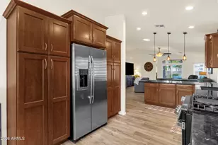 2234 E Wahalla Ln, Phoenix, AZ 85024 - Photo 7