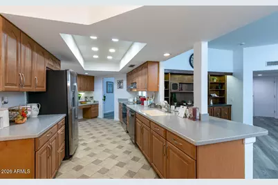 13857 N 108th Drive, Sun City, AZ 85351 - Photo 11