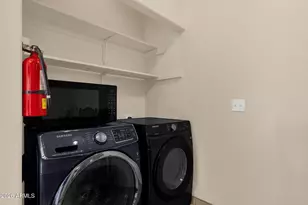 1121 North 25th Pl, Phoenix, AZ 85008 - Photo 19