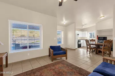 1121 N 25th Place, Phoenix, AZ 85008 - Photo 13