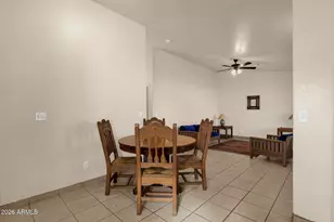 1121 North 25th Pl, Phoenix, AZ 85008 - Photo 17