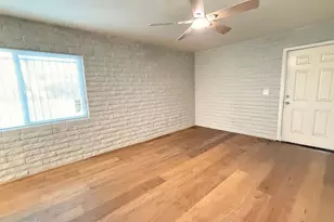 1122 S McClintock Dr, Tempe, AZ 85281 - Photo 5