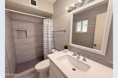 1122 S McClintock Drive, Tempe, AZ 85281 - Photo 11