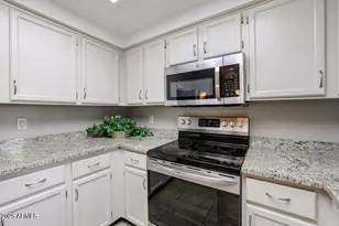 9451 E Becker Ln, Scottsdale, AZ 85260 - Photo 15