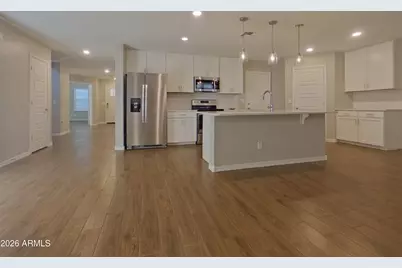 11641 N 165th Lane, Surprise, AZ 85388 - Photo 5