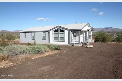 47813 N 40th Avenue, New River, AZ 85087 - Photo 1