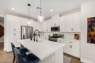 675 E Ginko Avenue #201, Gilbert, AZ 85297 - Photo 13