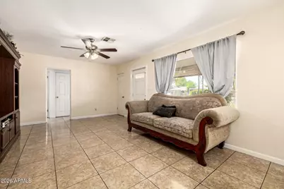 6231 N 47th Drive, Glendale, AZ 85301 - Photo 9