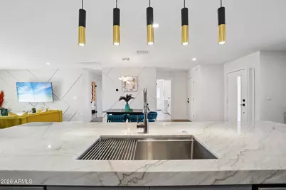 8707 E Clarendon Avenue, Scottsdale, AZ 85251 - Photo 13