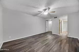 818 S Westwood Dr, Mesa, AZ 85210 - Photo 9