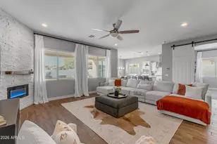 10326 E Bergeron Ave, Mesa, AZ 85212 - Photo 7