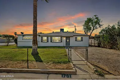 1761 E Sunland Avenue, Phoenix, AZ 85040 - Photo 1
