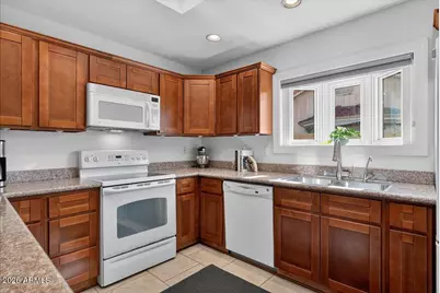 5606 E Enrose Street, Mesa, AZ 85205 - Photo 17