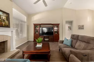 15647 W Monterey Way, Goodyear, AZ 85395 - Photo 11