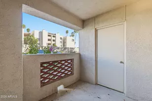 5104 N 32nd St, Phoenix, AZ 85018 - Photo 25