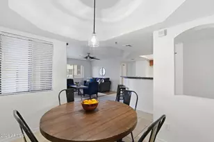 5104 N 32nd St, Phoenix, AZ 85018 - Photo 15