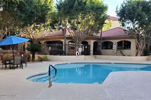 5104 N 32nd St, Phoenix, AZ 85018 - Photo 3