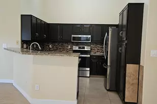 4637 E Desert Cactus St, Phoenix, AZ 85032 - Photo 7