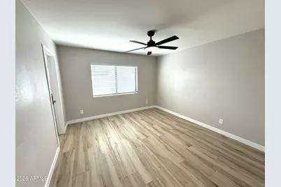 931 W Posada Avenue, Mesa, AZ 85210 - Photo 11