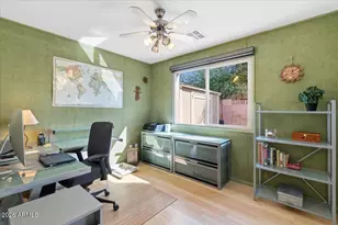 4038 S Birchett Dr, Tempe, AZ 85282 - Photo 17