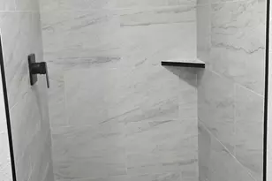 8601 N 71st Ave, Glendale, AZ 85301 - Photo 9