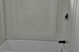 8601 N 71st Ave, Glendale, AZ 85301 - Photo 7