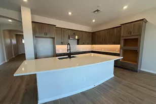 15743 W Mariposa Grande, Surprise, AZ 85387 - Photo 9