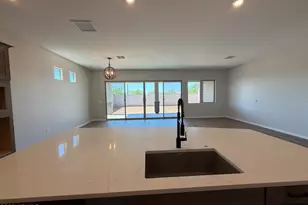 15743 W Mariposa Grande, Surprise, AZ 85387 - Photo 7