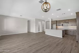 15743 W Mariposa Grande, Surprise, AZ 85387 - Photo 13