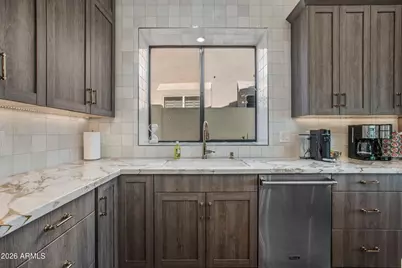 741 W Hackberry Drive, Chandler, AZ 85248 - Photo 11