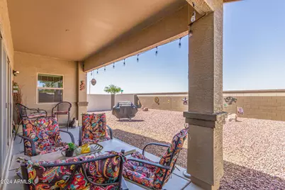 552 W Honey Locust Avenue, Queen Creek, AZ 85140 - Photo 11