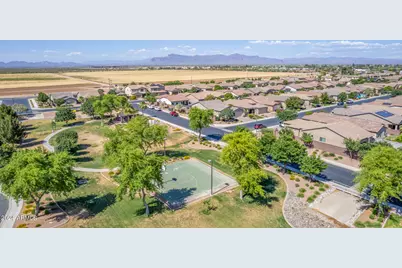 552 W Honey Locust Avenue, Queen Creek, AZ 85140 - Photo 15