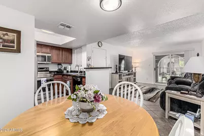 5757 W Eugie Avenue #1102, Glendale, AZ 85304 - Photo 9