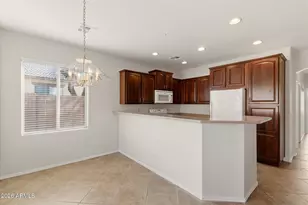 8938 W Grovers Ave, Peoria, AZ 85382 - Photo 9