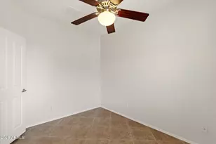 8938 W Grovers Ave, Peoria, AZ 85382 - Photo 7