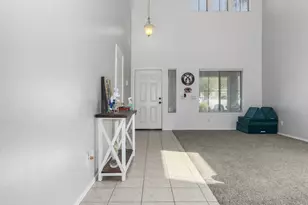 5824 S 16th Dr, Phoenix, AZ 85041 - Photo 7