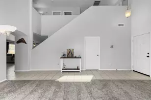 5824 S 16th Dr, Phoenix, AZ 85041 - Photo 9